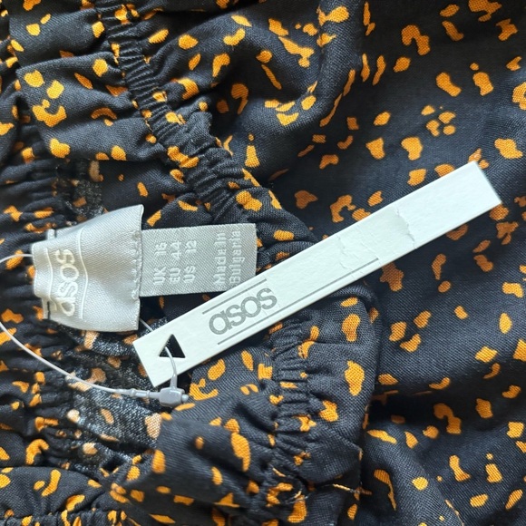 Womens ASOS Smocked Crop Top Black Floral Size 12 - Picture 5 of 6